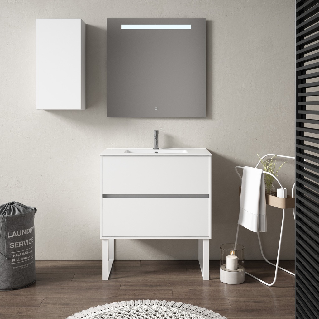 (W) Forty blanco patas blancas (Ambiente).jpg